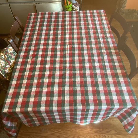 Vintage Christmas Red Green Gold Tablecloth Rectangle  112” x 80” 1950’s - Picture 5 of 5